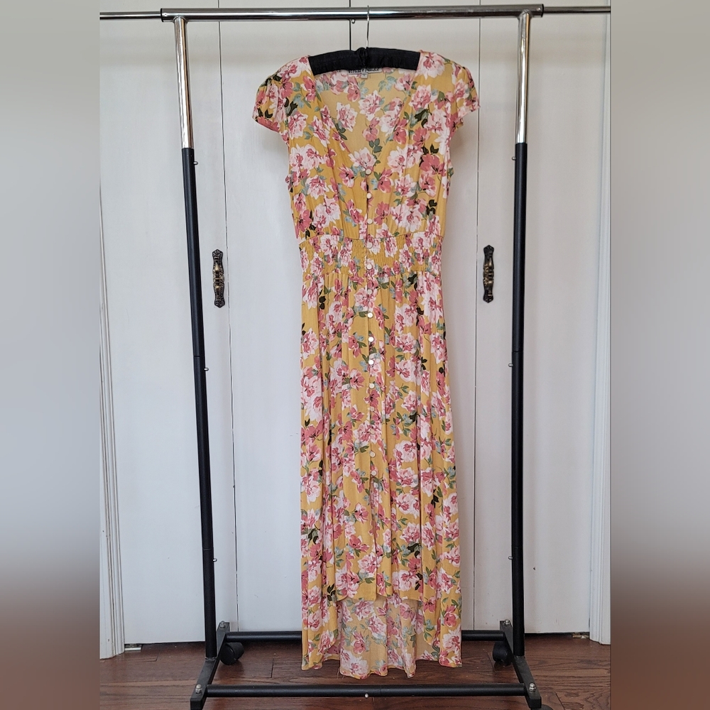 Yellow Floral Dress. Size Small.